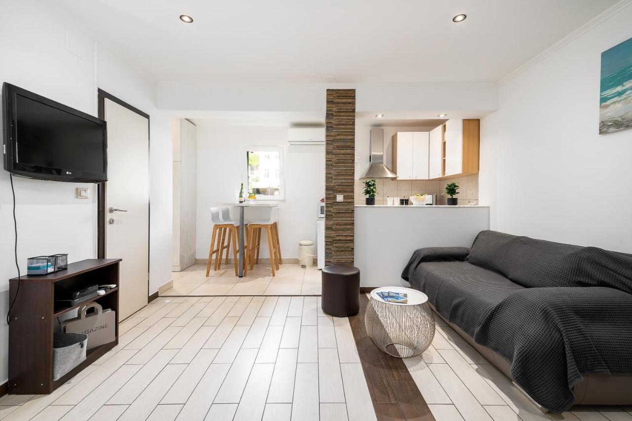 Studio Apartment La Luna Сплит Экстерьер фото